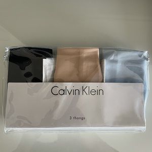 Brand new Calvin Klein Invisibles Thong 3 pack XS